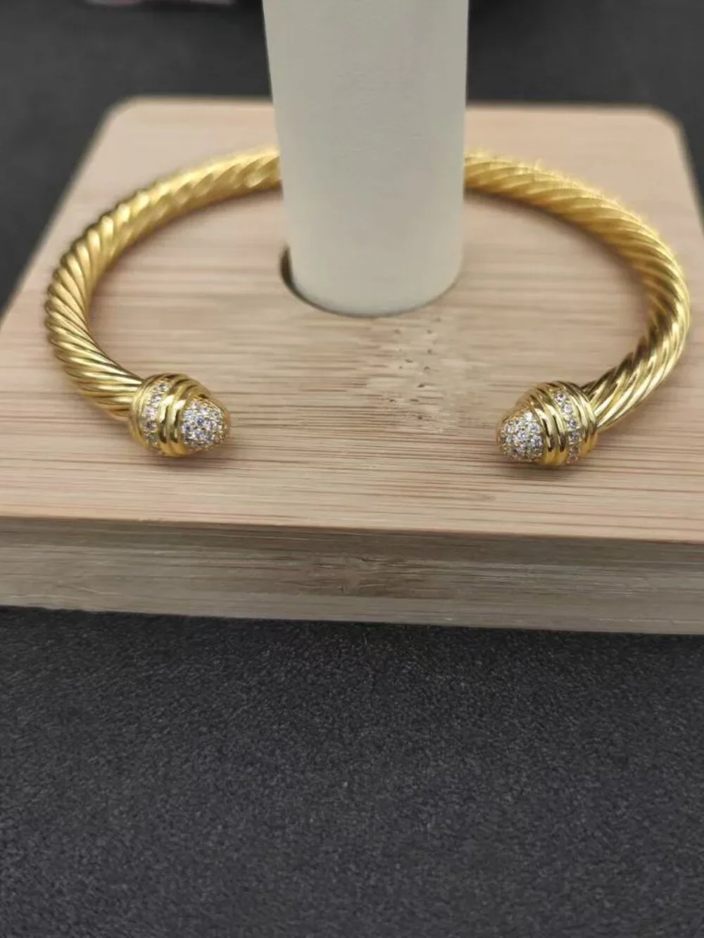 David Yurman Round Head Glod Bracelet 5mm